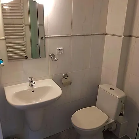 Duet Motel *